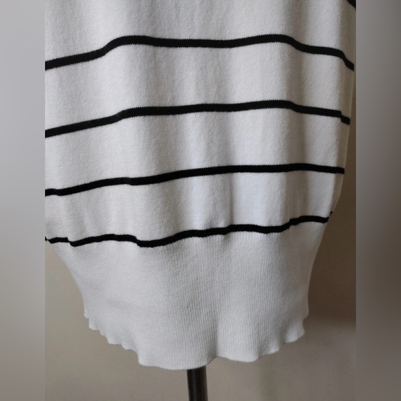 Laundry by Shelli Segal Striped Sleeveless Tie Neck Sweater Top Medium - Picture 8 of 12